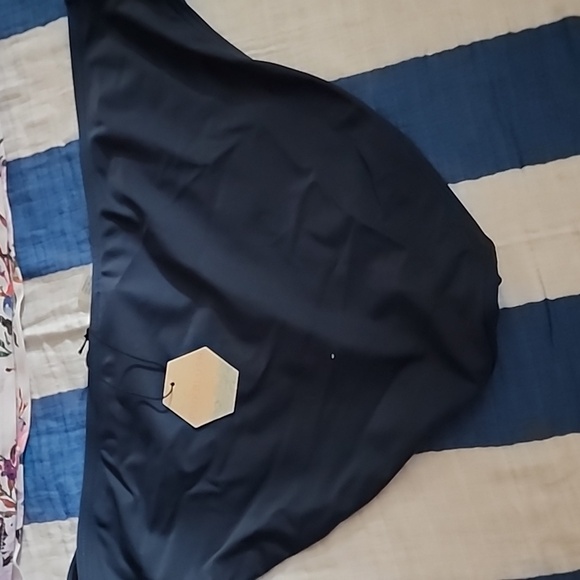 PINKBLUSH maternity Swim set, floral top navy bottom, Size Large, - Picture 11 of 11